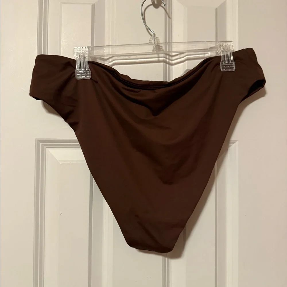 SKIMS Swim Mid Waist Bottoms in a brown color Cocoa, New With Tag Size 3X